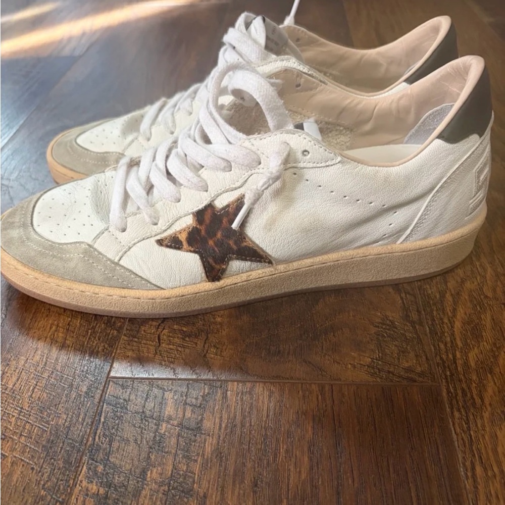 Golden Goose White Sneakers with Black Glitter Detail - Picture 7 of 7